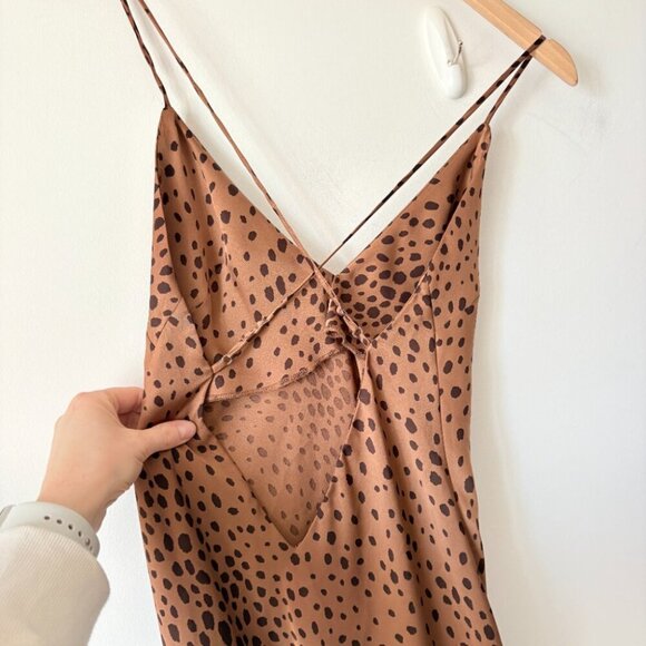 Aritzia Wilfred Only Satin Maxo Slip Dress Leopard Animal Print Size XXS - Picture 8 of 10